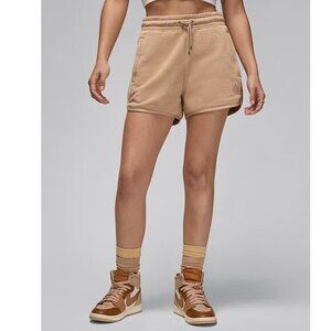 Jordan Women's Flight Fleece Activewear Shorts Size Medium Tan NWT‎